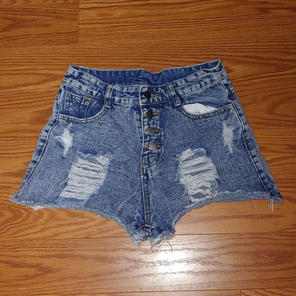 Shein button fly Distressed jean shorts Sz M NWOT - Picture 1 of 9